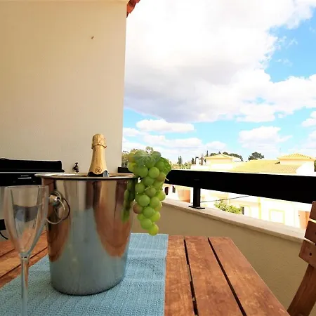Appartement Portimao Classic With Pool By Homing