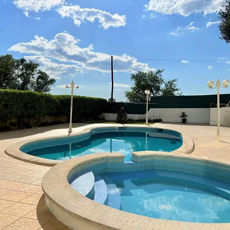 Portimao Classic With Pool By Homing * Alvor